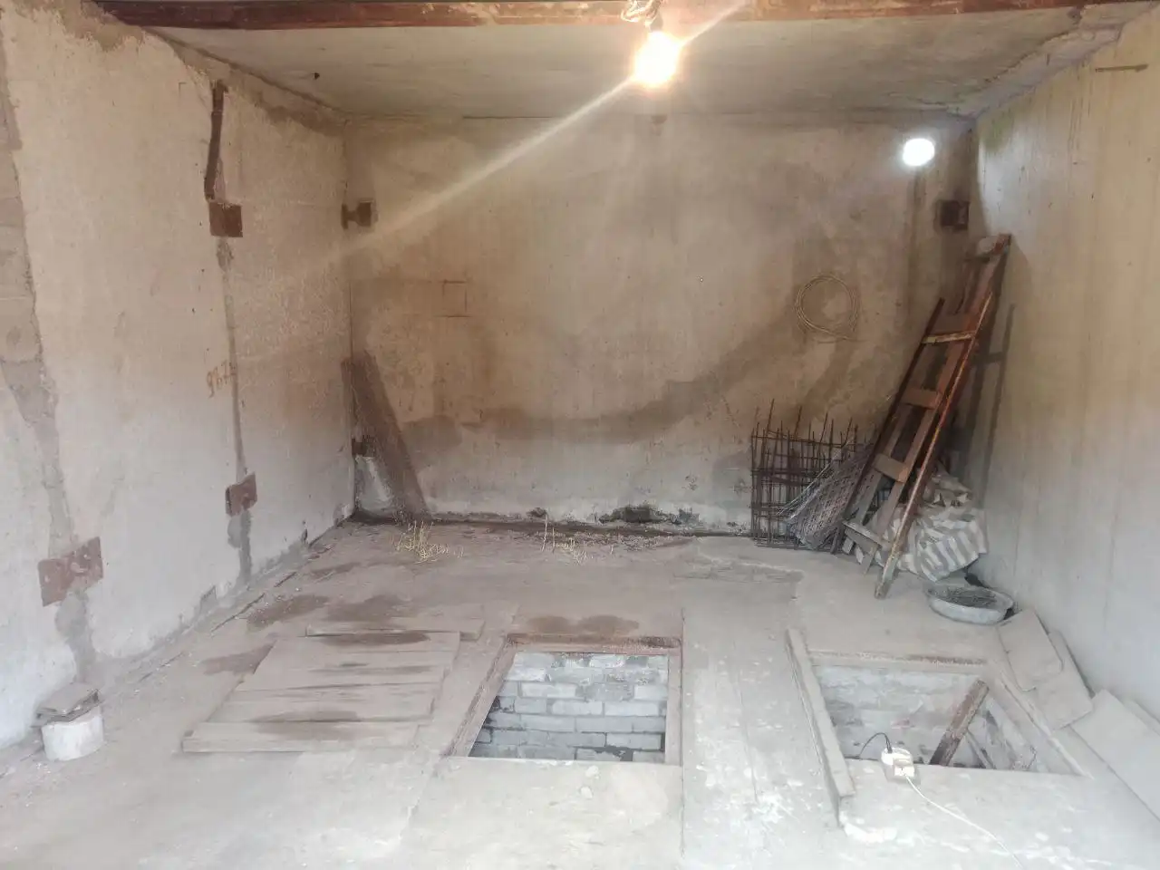 Гараж железобетонный 24 кв-м с подвалом и смотровой ямой - Гараж (Недвижимость) в Усолье-Сибирское