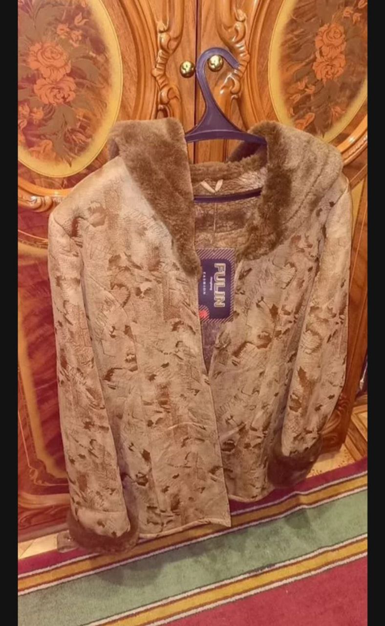 Продам женскую дублёнку