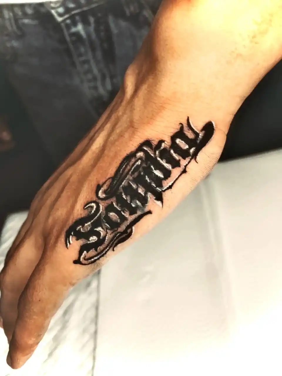 Сеанс татуировки - Услуги в Ангарск