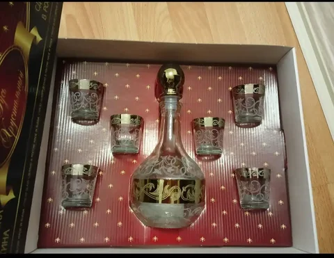 Набор графин с рюмками - Для дома и дачи в Ангарск