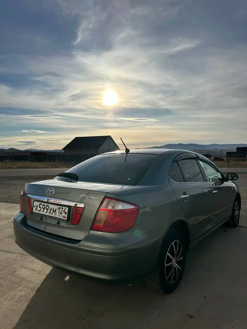 Продам Toyota Premio 2002 год