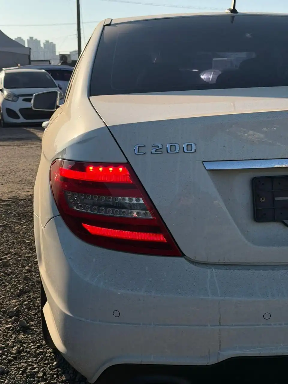 Мерседес C200 2012 года