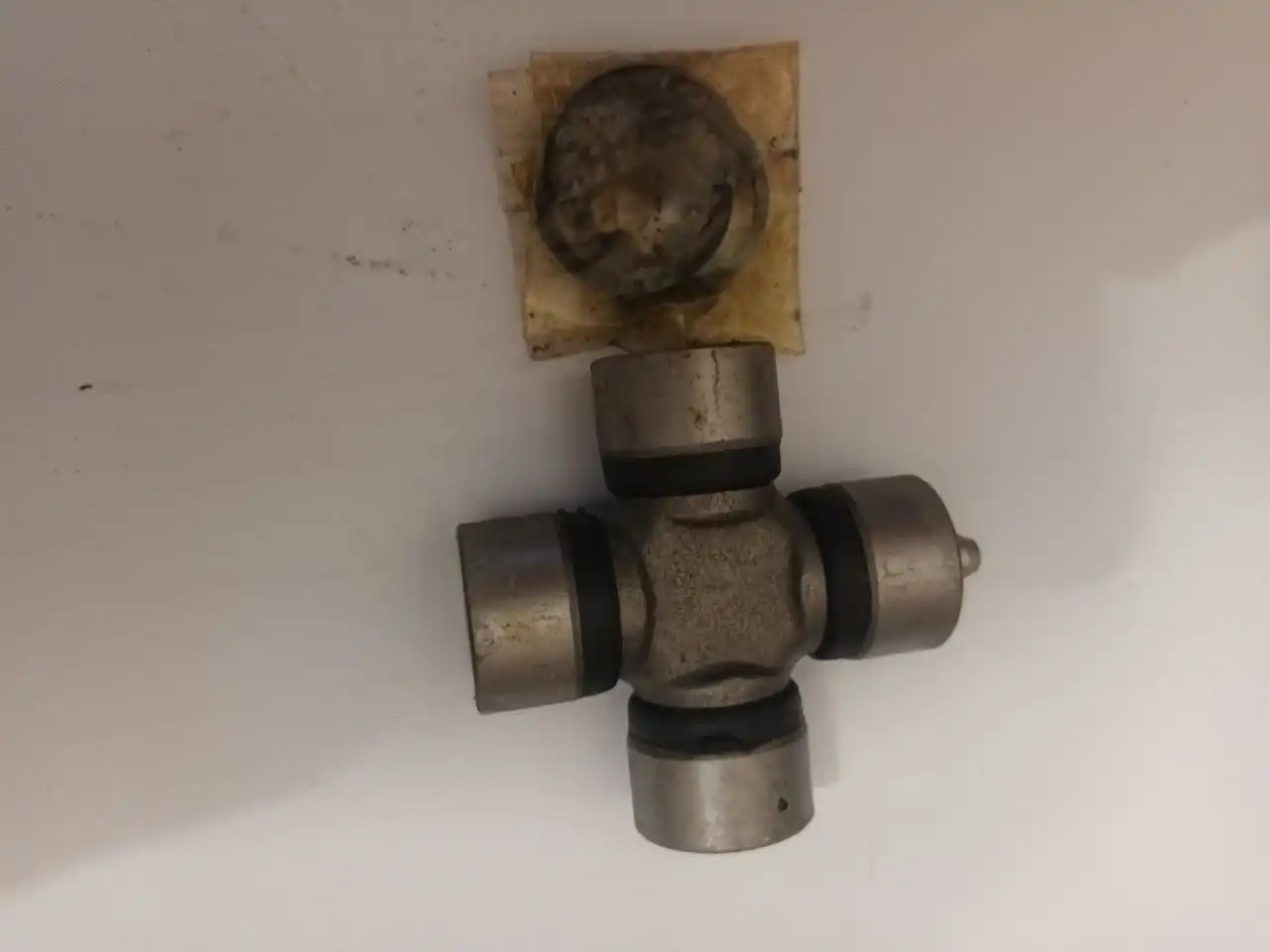 Продажа крестовины для Жигулей