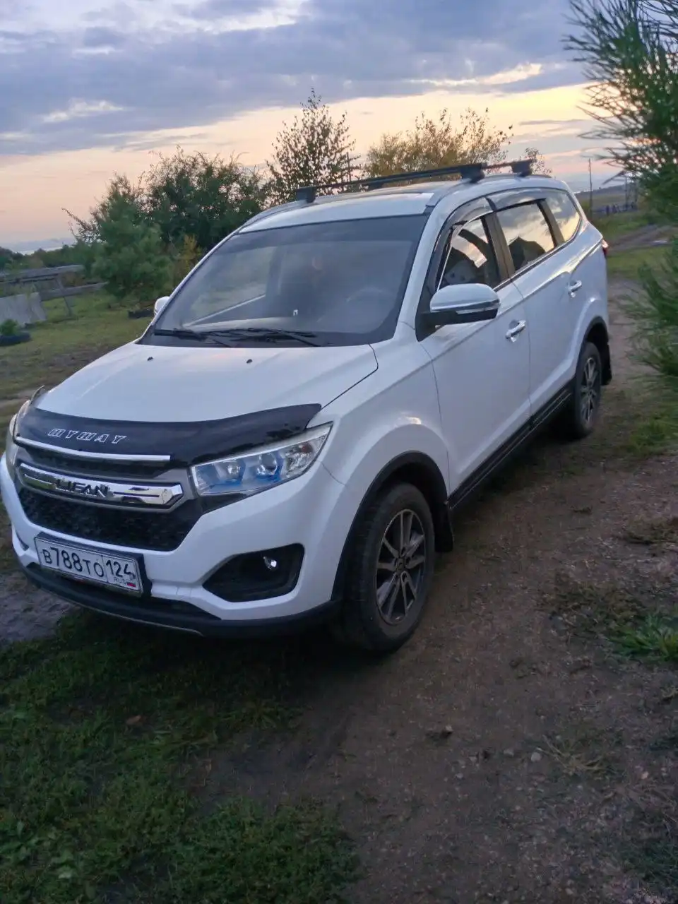 Продажа автомобиля 2018 года семиместный