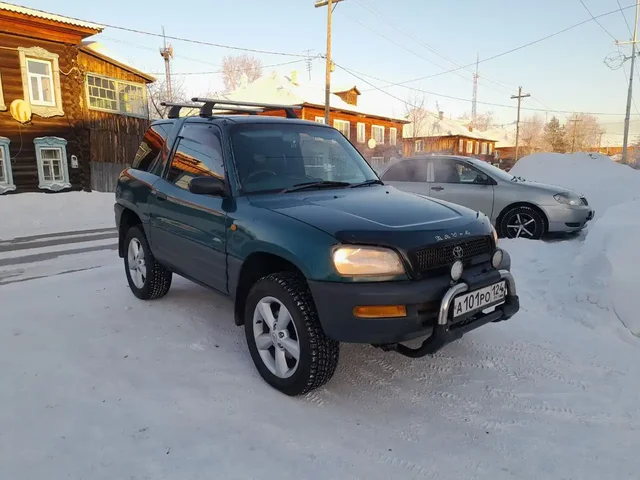 Продажа Toyota RAV4 1994 года с полным приводом и капитальным ремонтом - Легковые автомобили в Красноярск