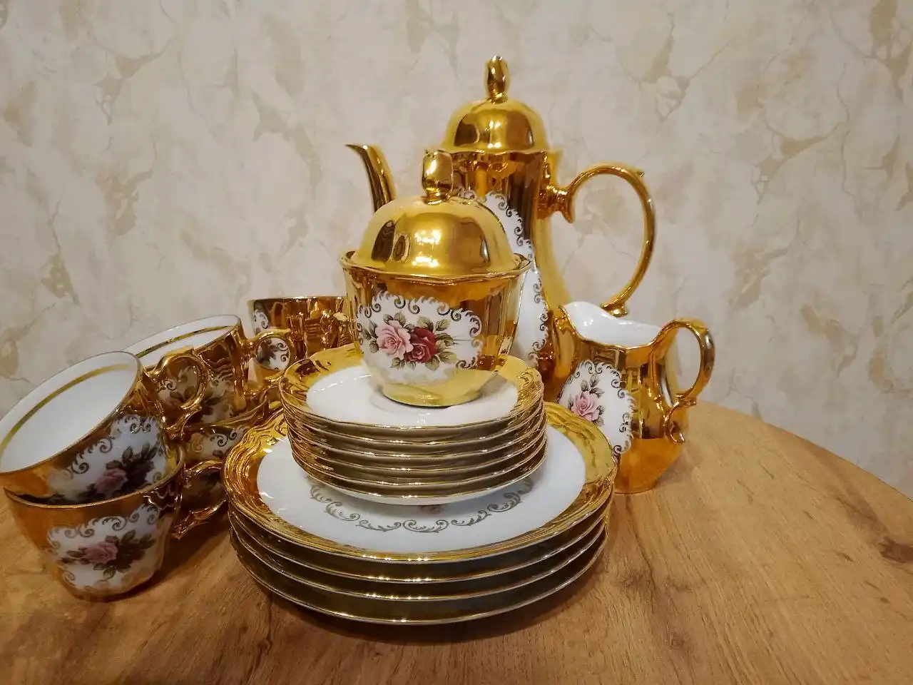 Кофейный сервиз ГДР золото 24 карата - Барахолка в Красноярск