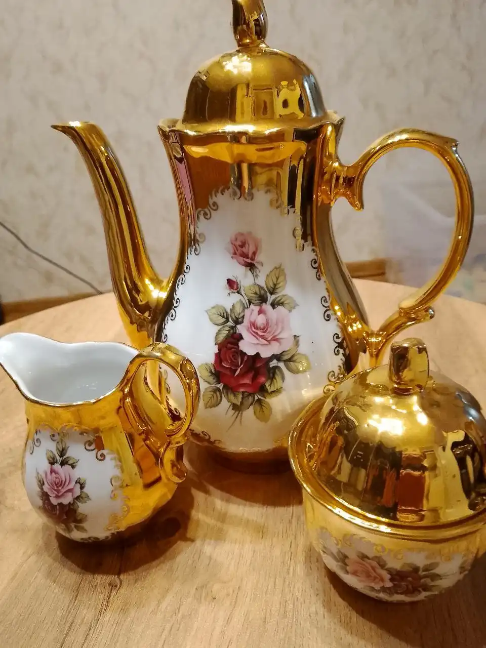 Кофейный сервиз ГДР золото 24 карата - Барахолка в Красноярск