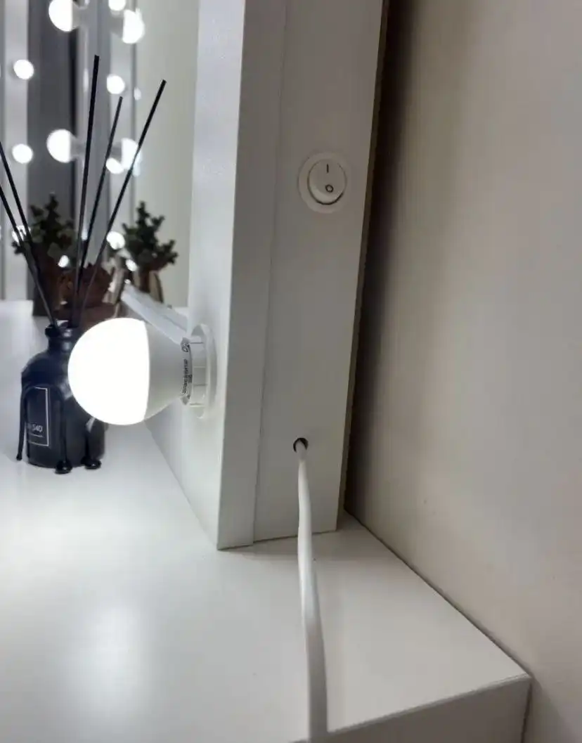 Зеркало с подсветкой 90х70 см - Зеркала (Для дома и дачи) в Красноярск