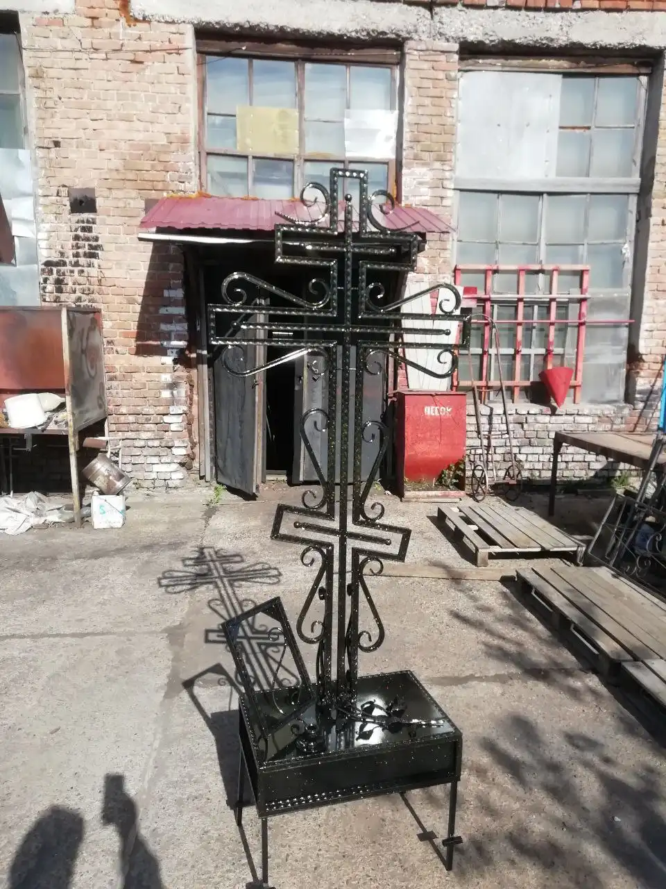 Оградки, столы, лавки в Красноярске - Для дома и дачи в Красноярск