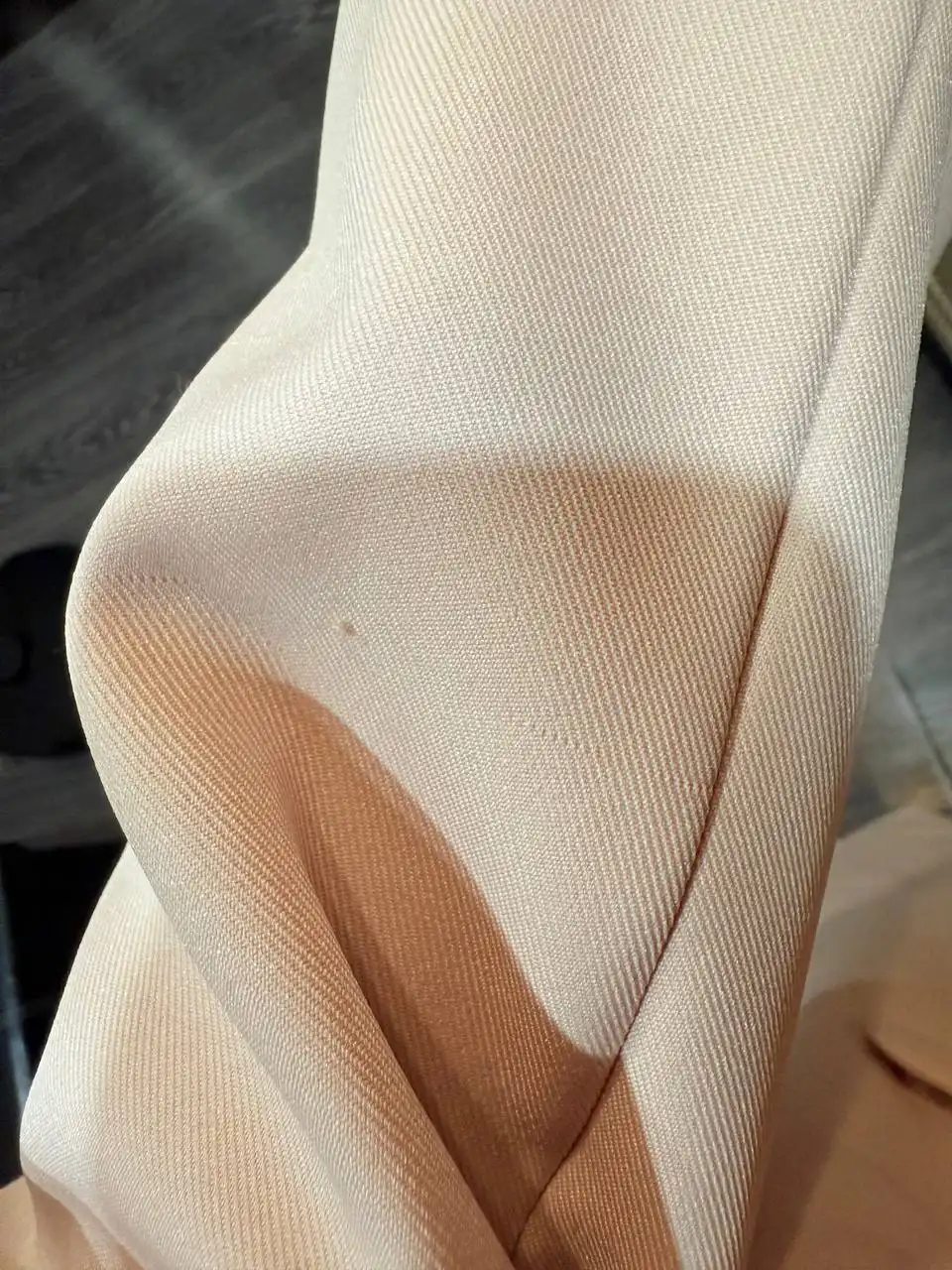 Продажа вещей: пиджак, юбка с топом, толстовка - Верхняя одежда, юбки, топы (Одежда) в Красноярск