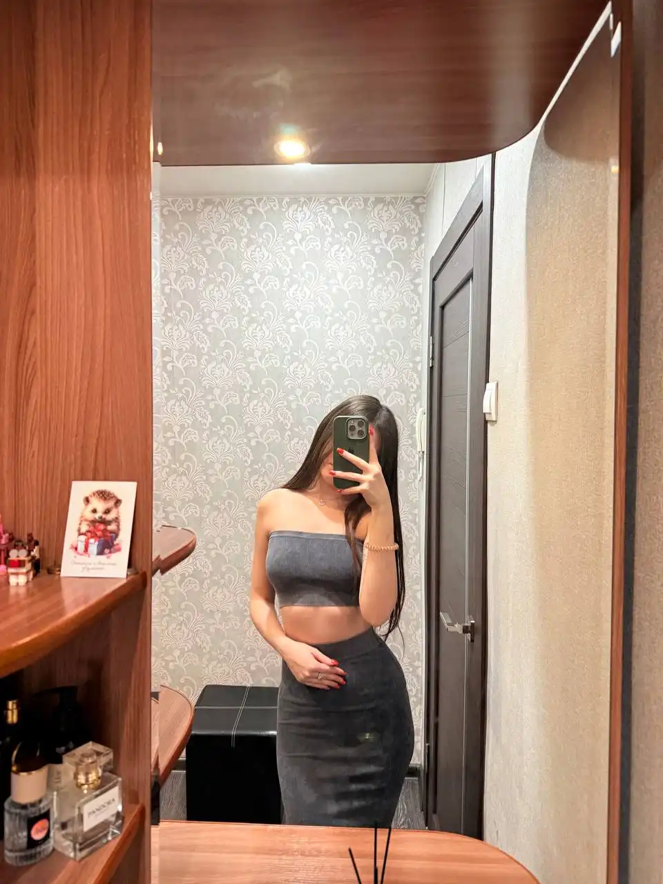 Продажа вещей: пиджак, юбка с топом, толстовка - Верхняя одежда, юбки, топы (Одежда) в Красноярск