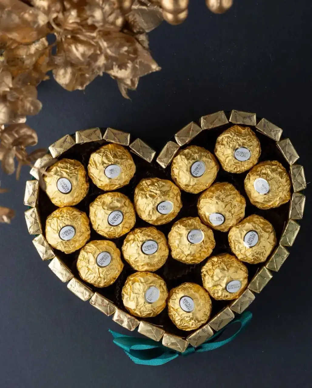 Тортик в виде сердца с шоколадом - Сладости (Барахолка) в Красноярск