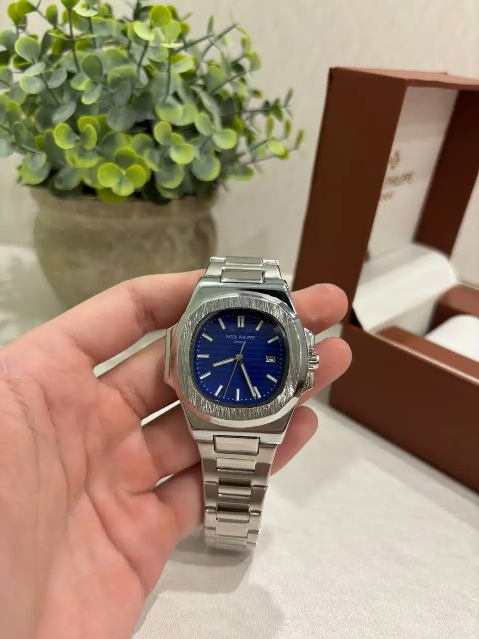 Часы Patek Philippe в отличном состоянии - Часы (Барахолка) в Красноярск