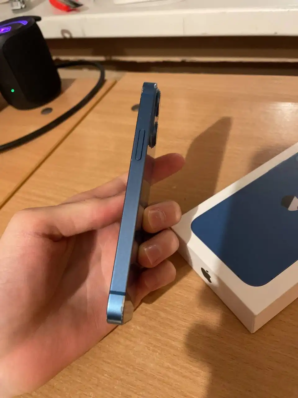 iPhone 13 128GB с коцками, батарея 75% - Смартфоны (Электроника) в Красноярск