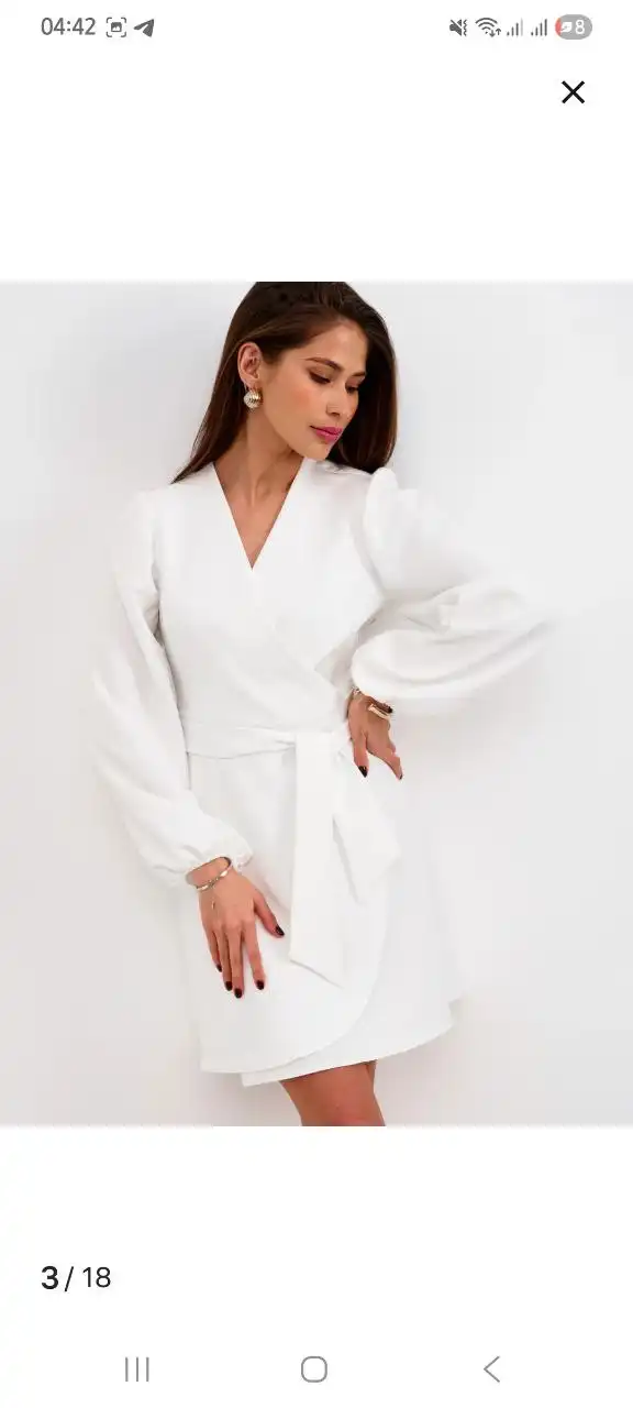 Продам костюмы и платье в Красноярске - Женская одежда (Одежда) в Красноярск