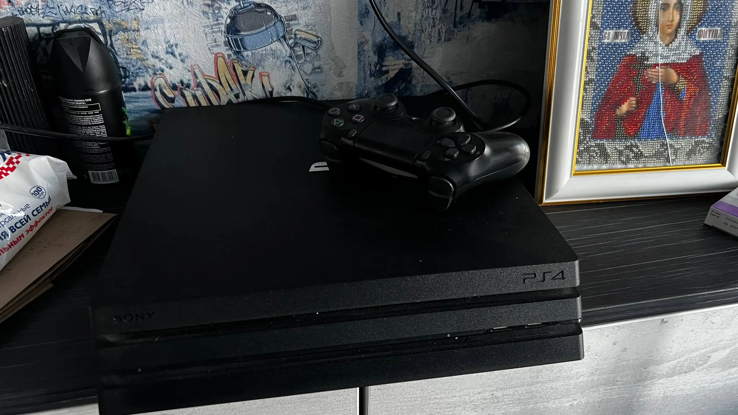 Продам PS4 Pro 1TB в отличном состоянии - Игровые приставки (Электроника) в Красноярск
