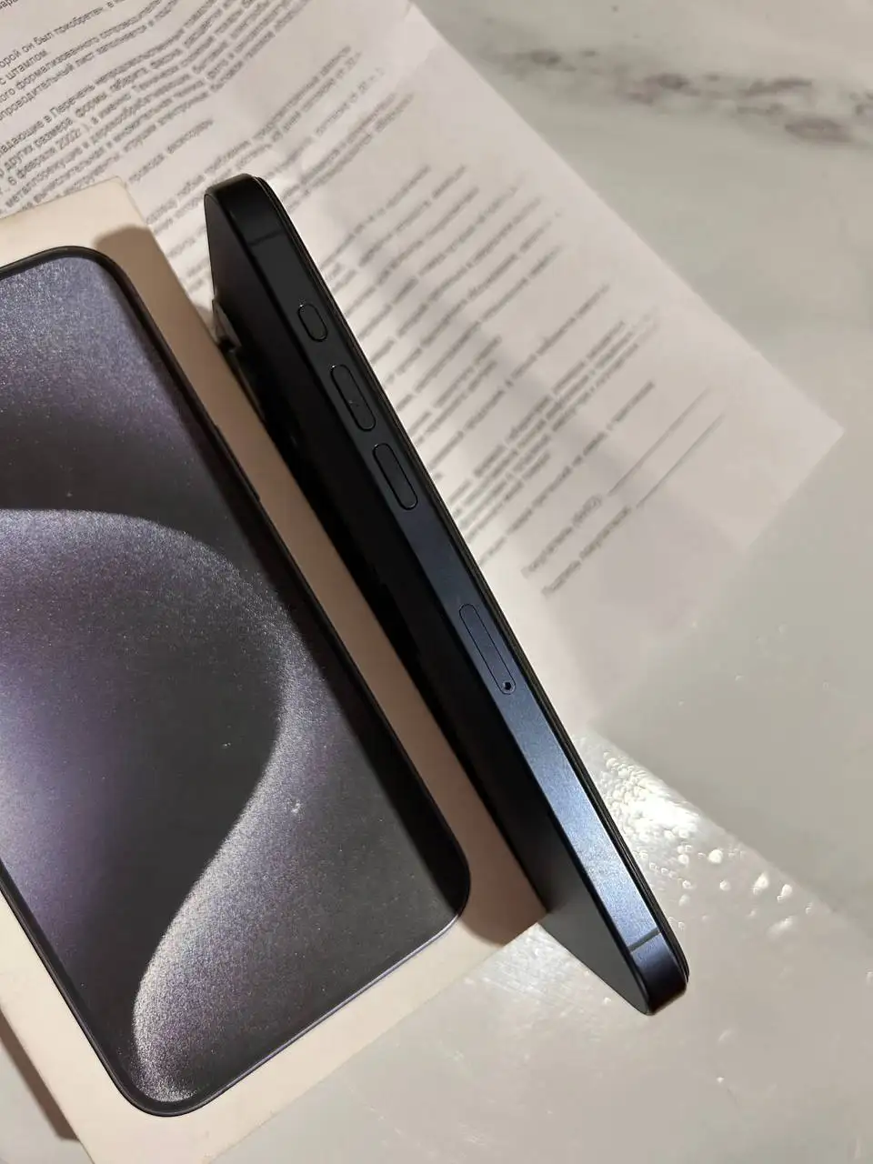 Продам iPhone 15 Pro Max 256GB с копией дисплея - Смартфоны (Электроника) в Красноярск