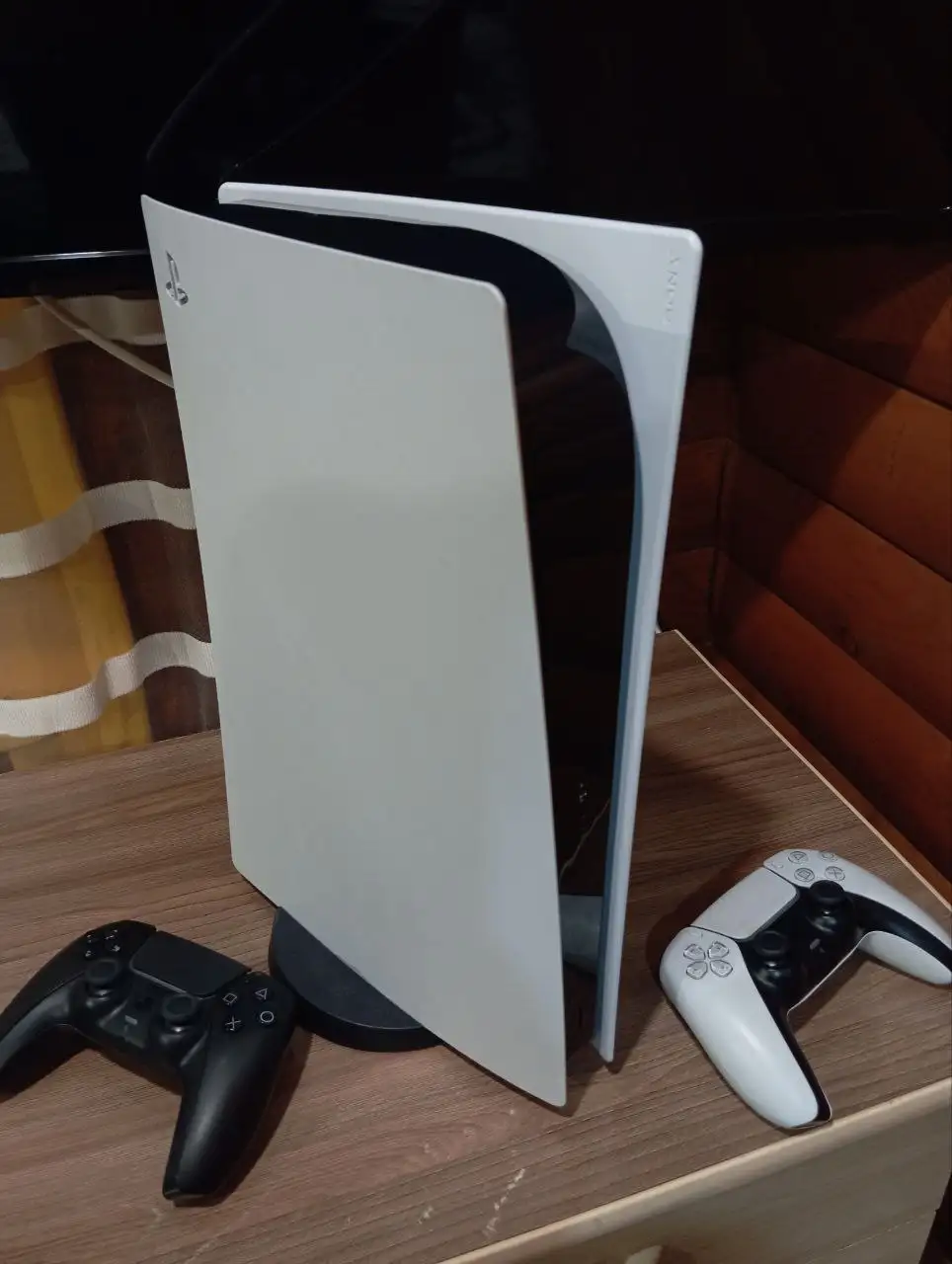 Продам PS5 в хорошем состоянии - Игровые консоли (Электроника) в Красноярск