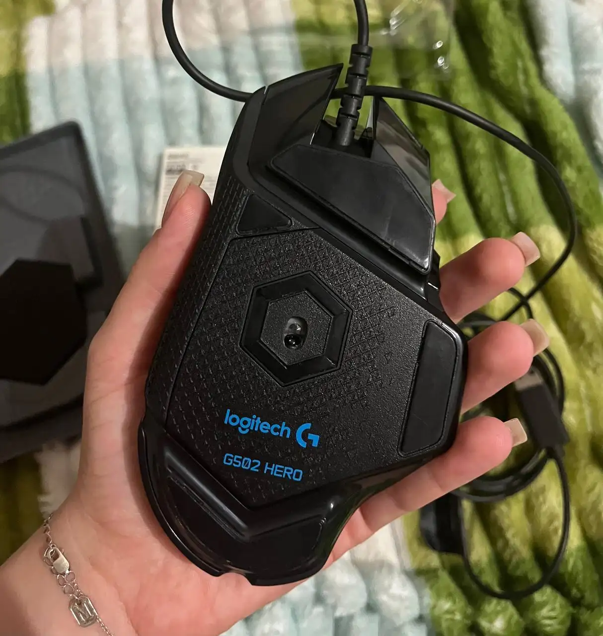 Продажа компьютерной мыши с комплектом - Компьютерные аксессуары (Электроника) в Красноярск