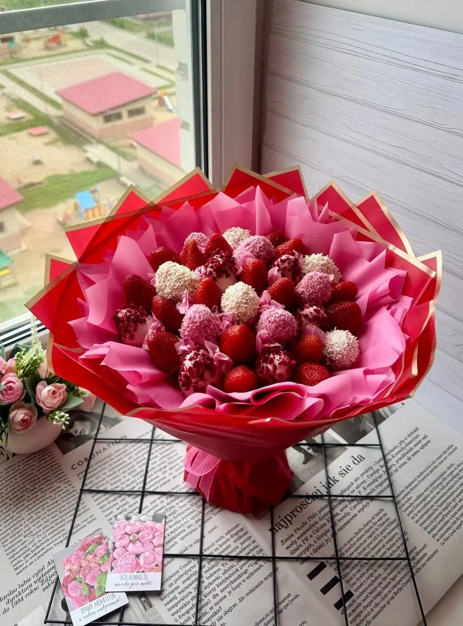 Клубника в шоколаде на 8 марта - Барахолка в Красноярск