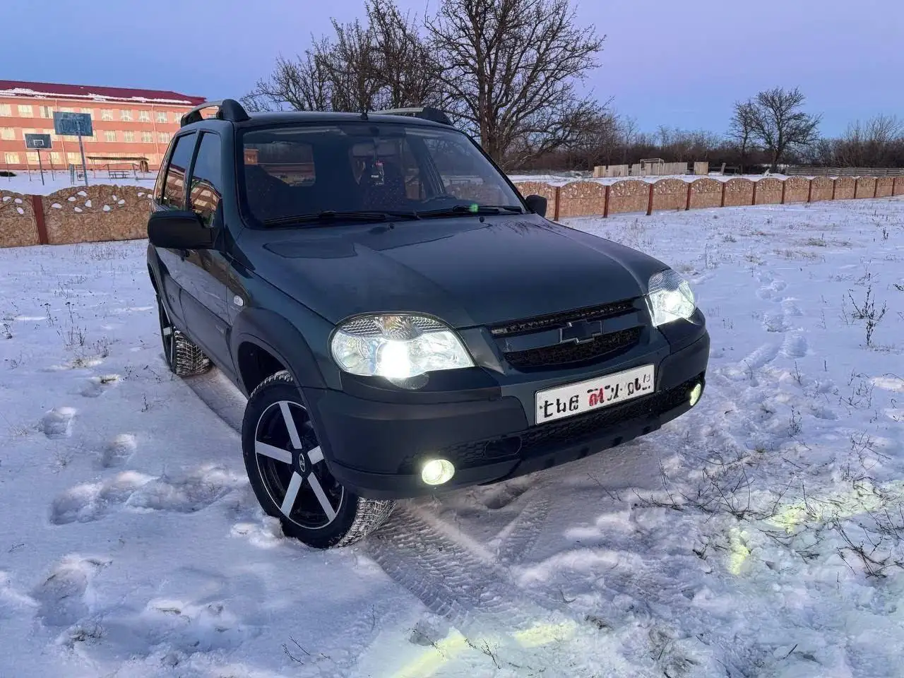 Продам Ниву Шевроле 2011 года - Легковые автомобили (Авто) в Красноярск