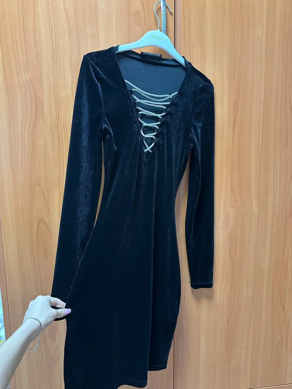 Платье черное велюровое размер XS - Женская одежда (Одежда) в Красноярск