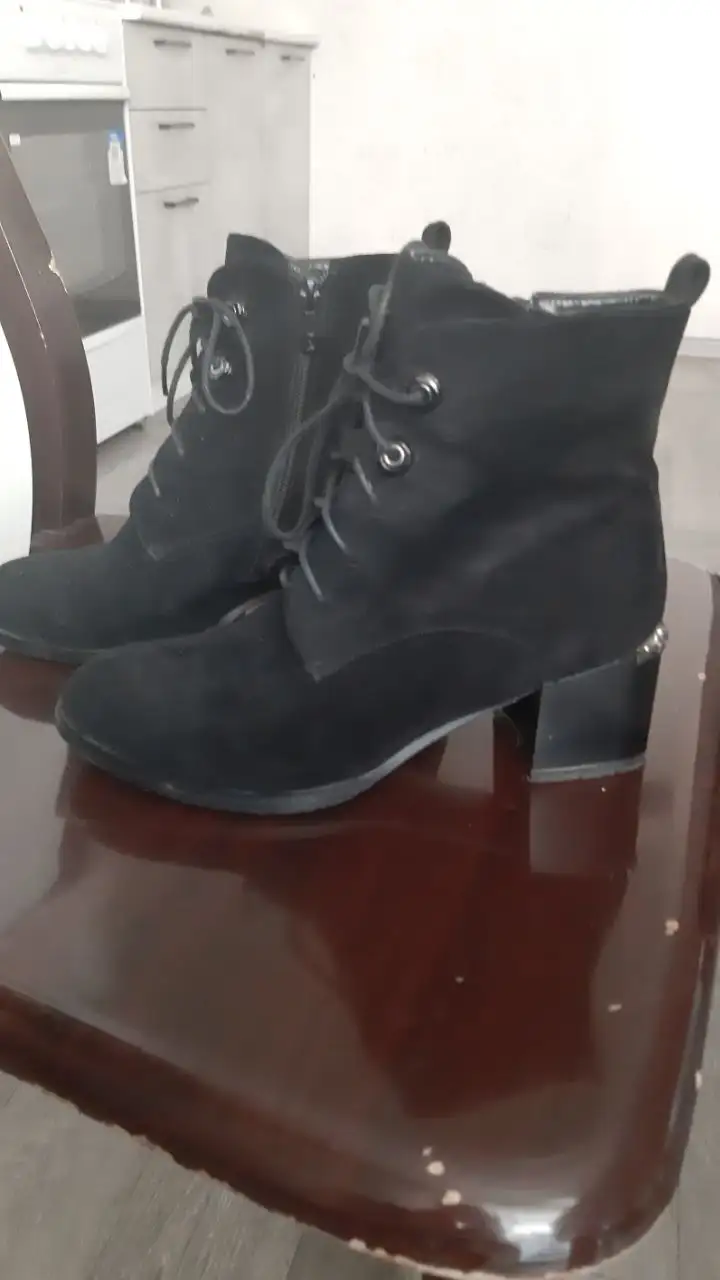 Одежда женская отдам за вкусняшку - Одежда в Красноярск