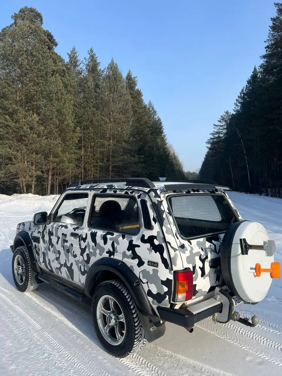 Нива 2000 года для леса и отдыха - Внедорожники (Авто) в Зеленогорск