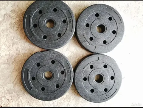 Блины для гантелей/штанги 4шт по 1,5кг - Спортивный инвентарь в Красноярск