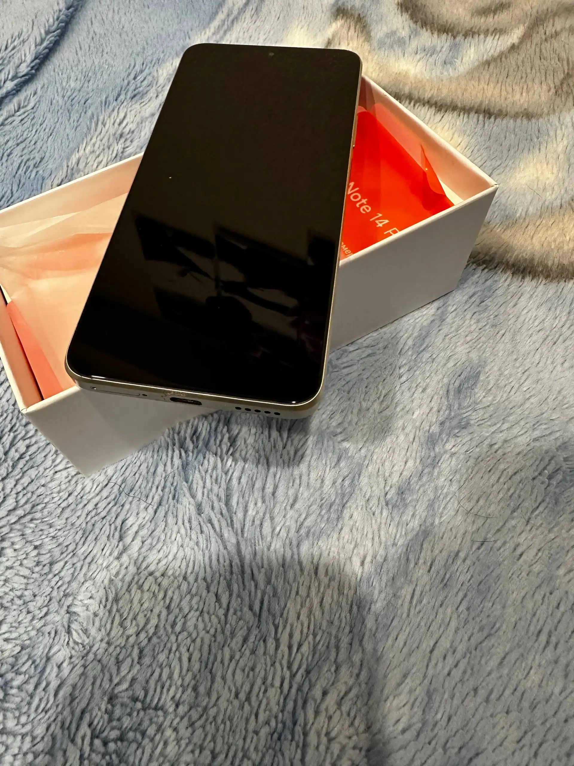 Продажа телефона Xiaomi nova 13i белый - Смартфоны и телефоны (Электроника) в Красноярск