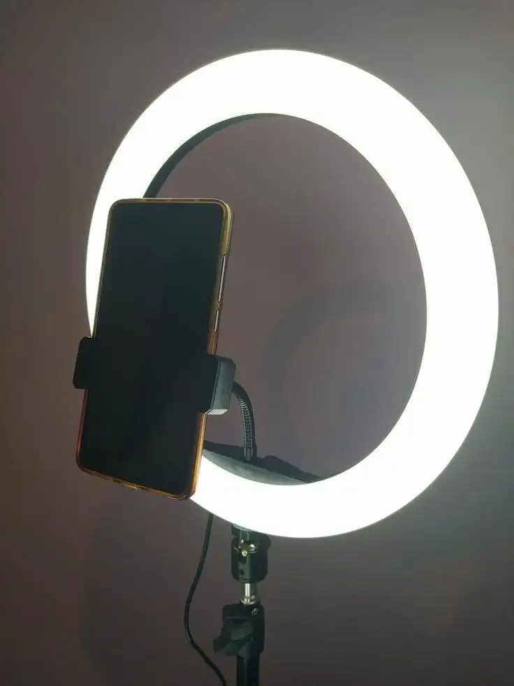 Продажа кольцевой лампы - Освещение (Электроника) в Красноярск