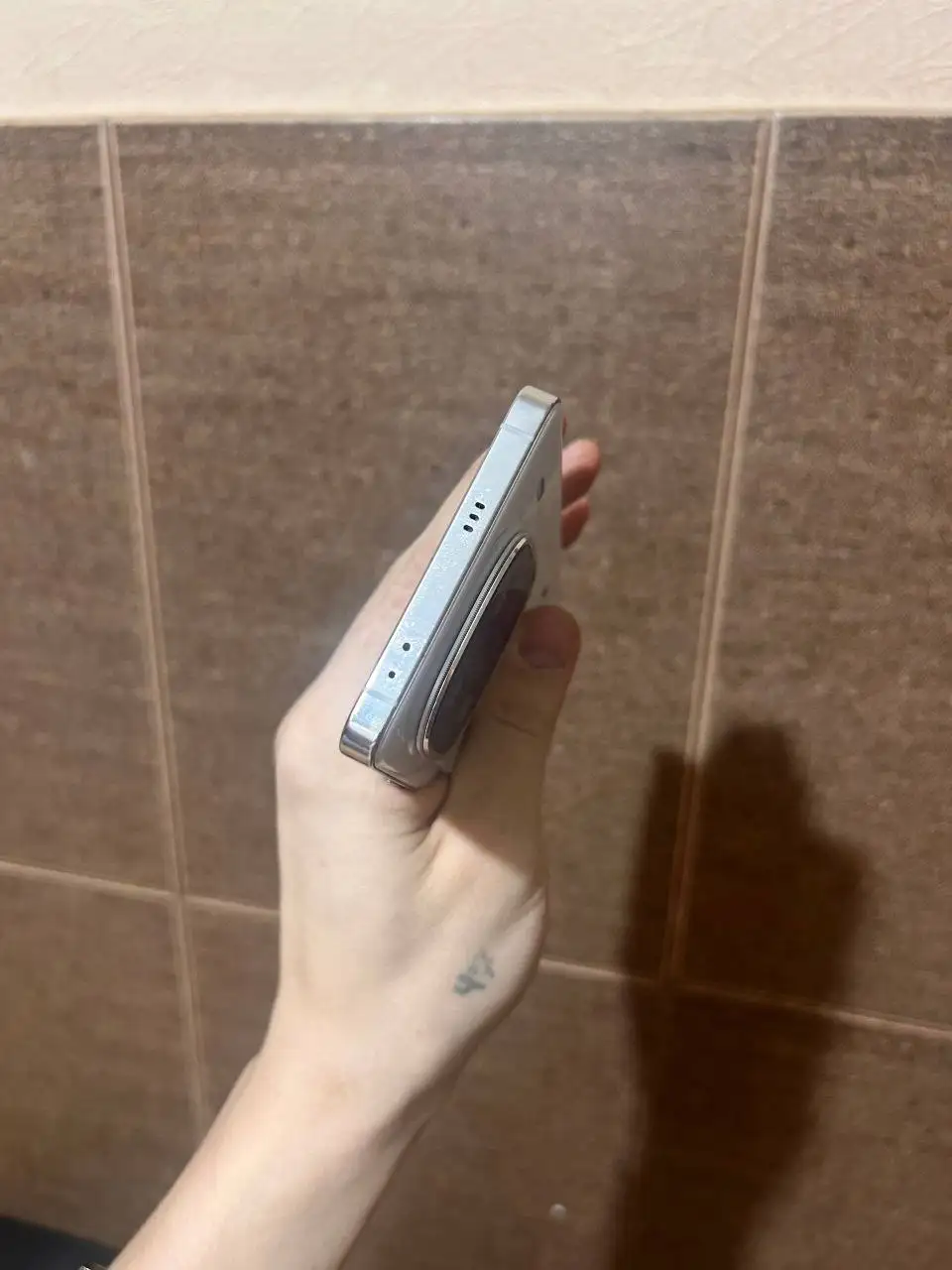 Vivo iQOO 12 BMW Premium Edition 12/256 - Смартфоны (Электроника) в Красноярск