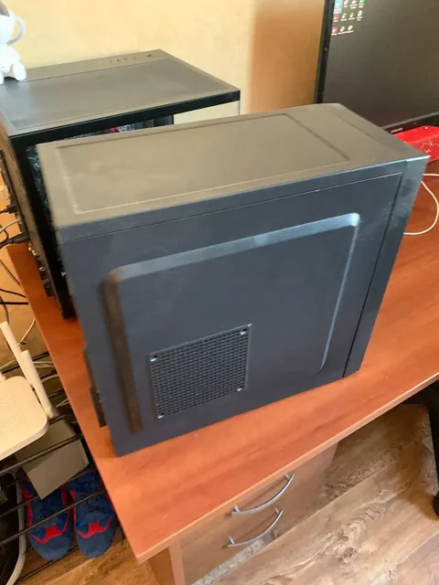 Корпус для ПК в Красноярске - Аксессуары для компьютера в Красноярск