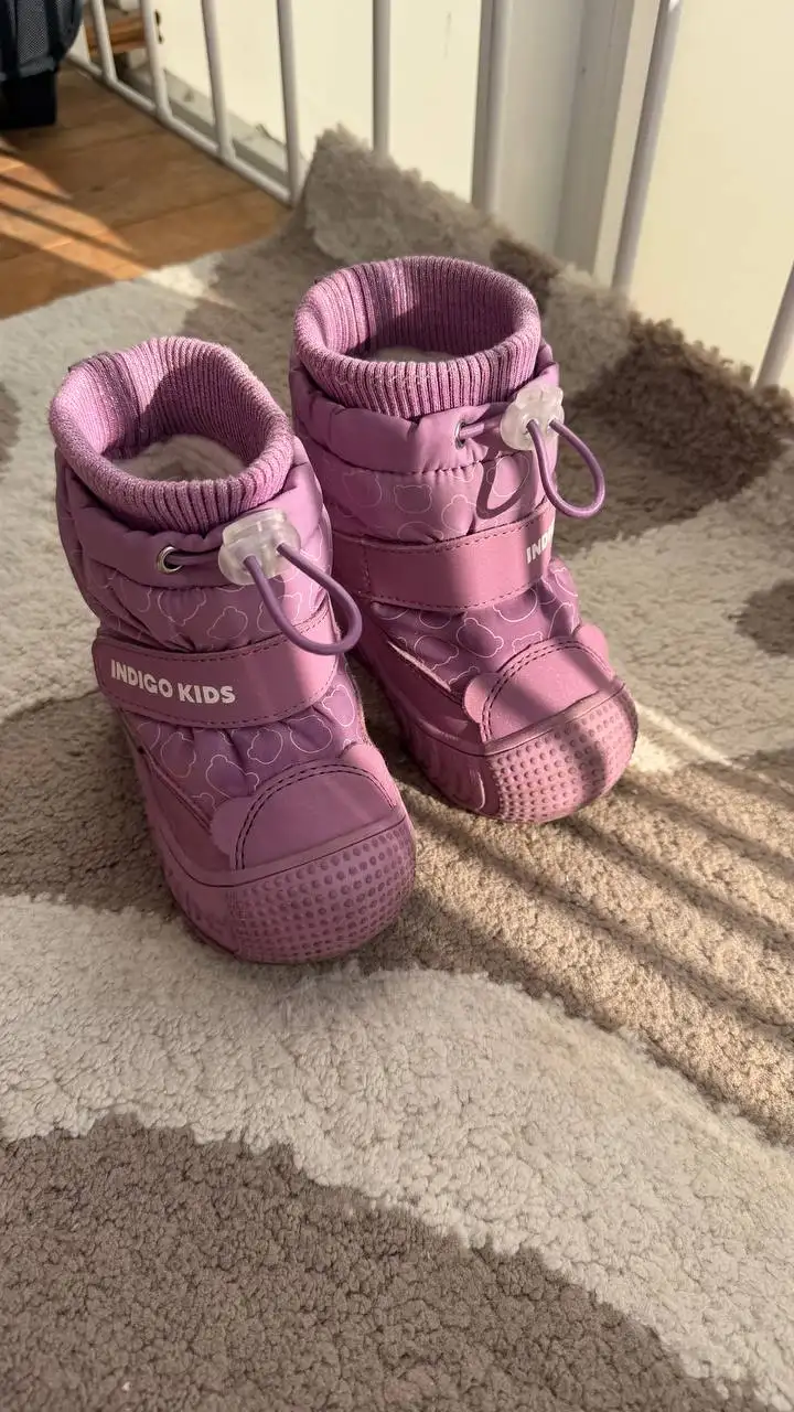 Продам зимнюю обувь для девочки - Обувь (Товары для детей) в Красноярск