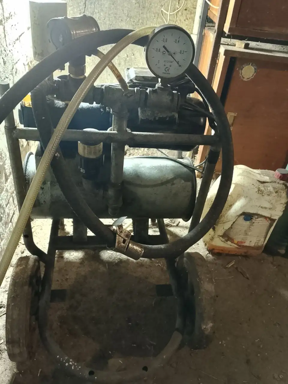 Продам доильный аппарат б/у - Сельскохозяйственное оборудование (Готовый бизнес и оборудование) в Красноярск