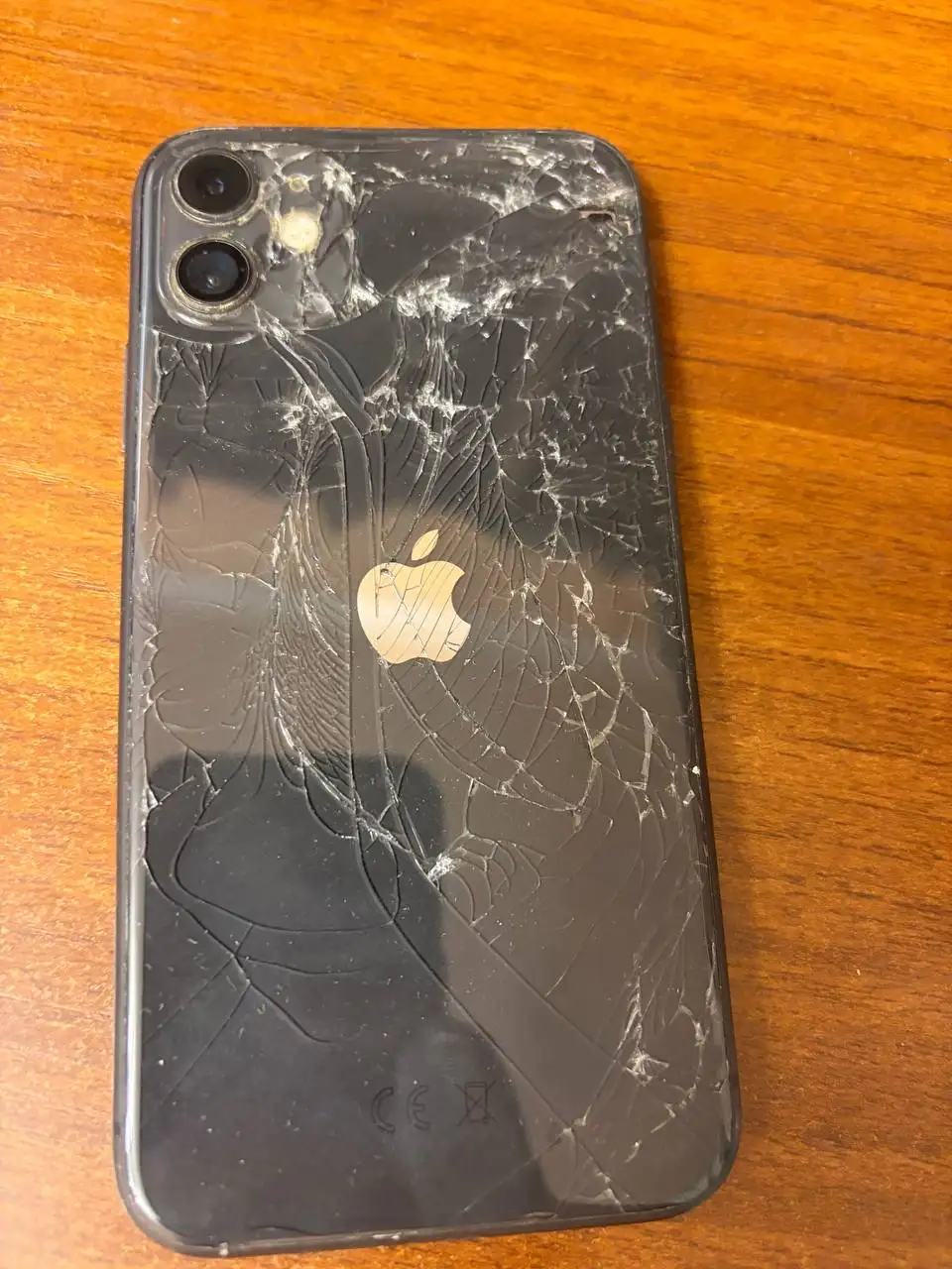 Продам iPhone 11 128 Гб - Смартфоны (Электроника) в Красноярск