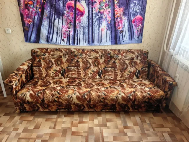 Продам диван-книжку - Стройматериалы в Красноярск