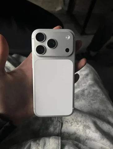 Продам айфон - Компьютерная периферия в Красноярск