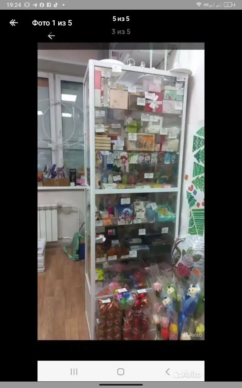 Продам стеклянные витрины после закрытия магазина - Торговое оборудование (Готовый бизнес и оборудование) в Красноярск