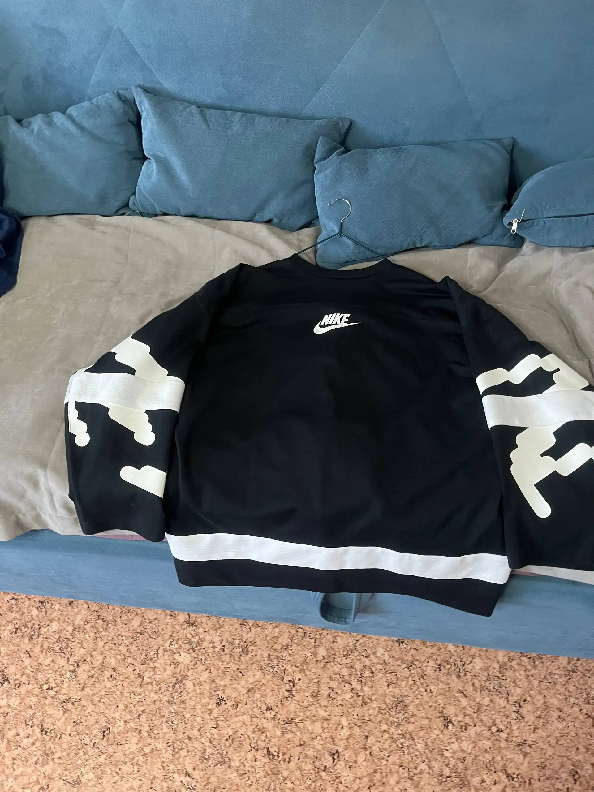 Продажа кофты Nike оригинал - Верхняя одежда (Одежда) в Красноярск