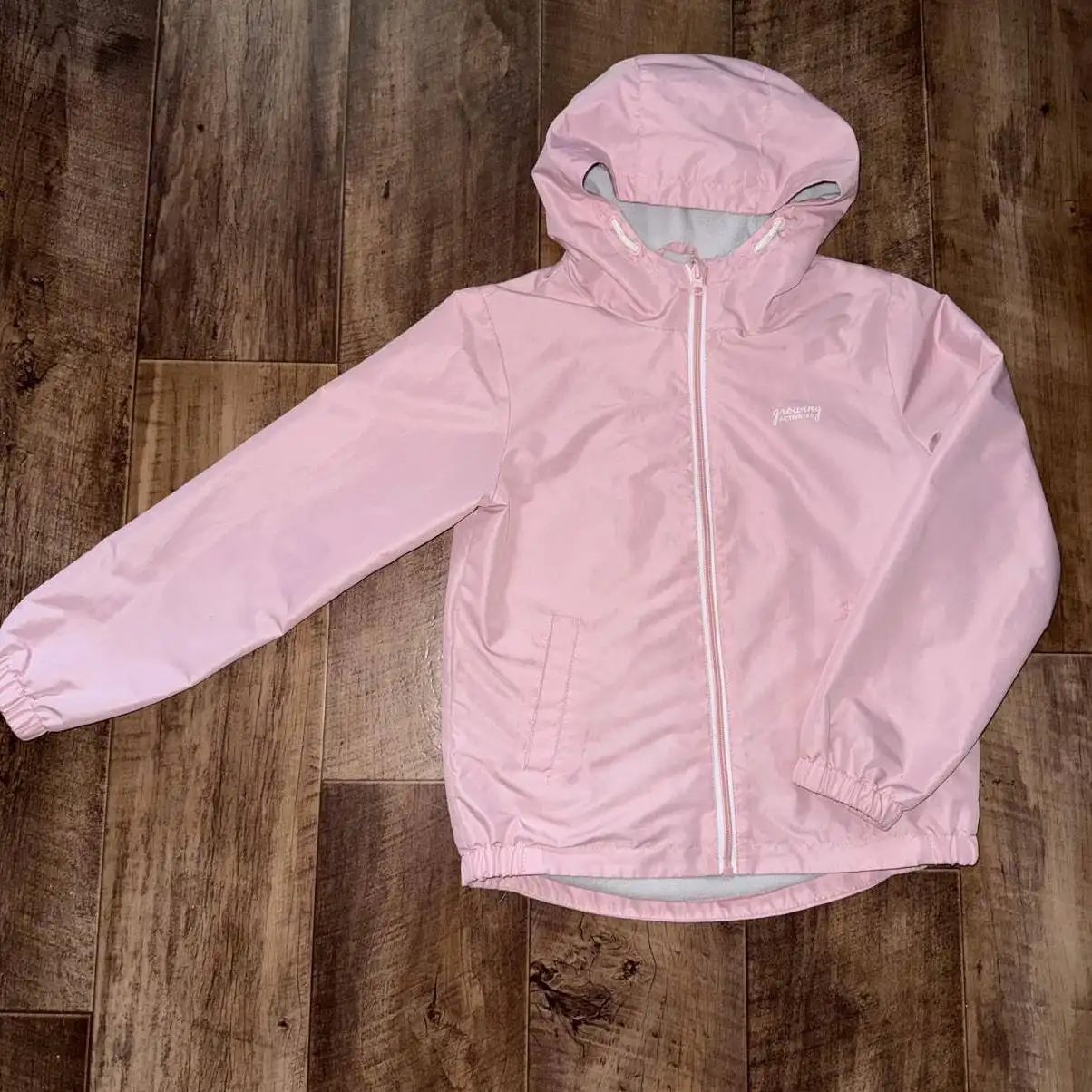 Ветровка Futurino с флисовым подкладом 134 размер - Верхняя одежда (Одежда) в Красноярск