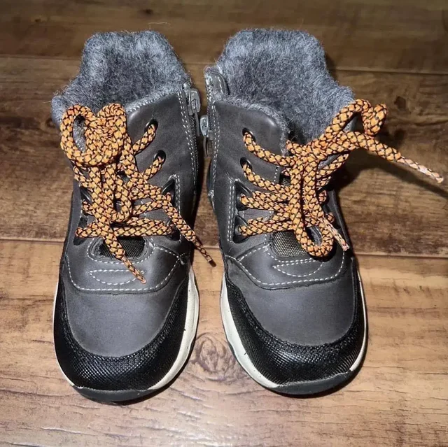 Ботинки для мальчика Tombi 24 размер демисезонные - Обувь в Красноярск