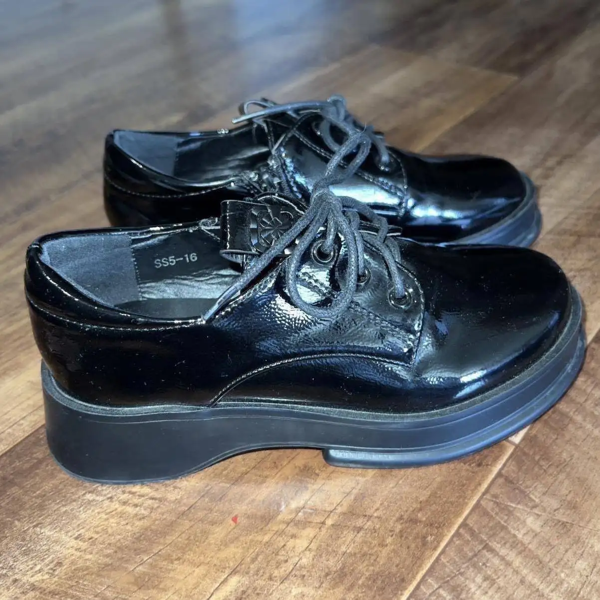 Лоферы 33 размер - Обувь (Одежда) в Красноярск