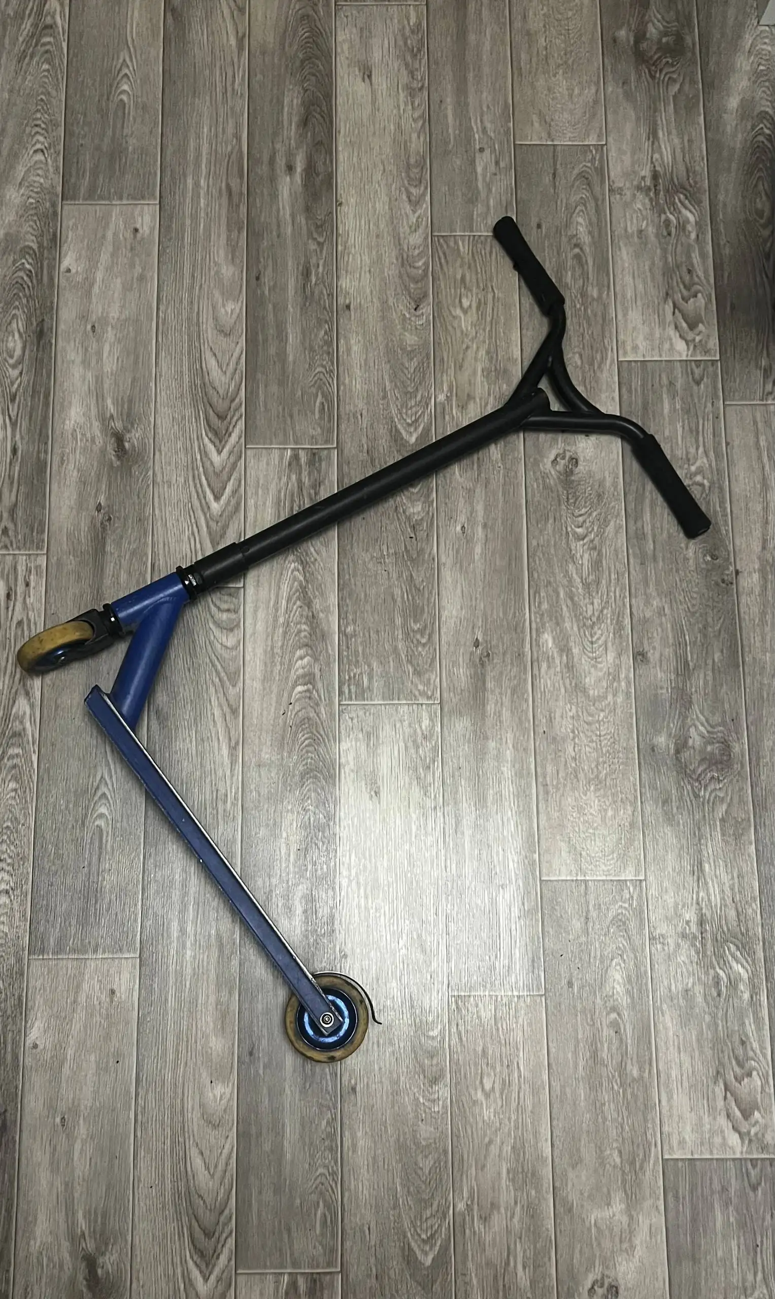 Детский трюковой самокат срочная продажа - Самокаты (Хобби и отдых) в Красноярск