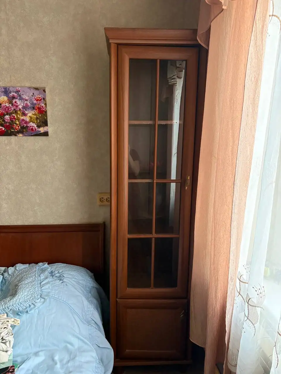 Продажа б/у мебели: прихожая, диван, кровати, стенка и другая мебель - Для дома и дачи в Красноярск