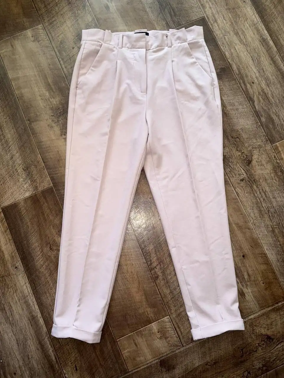 Брюки Mohito 44 размер, цвет пыльная роза - Брюки (Одежда) в Красноярск