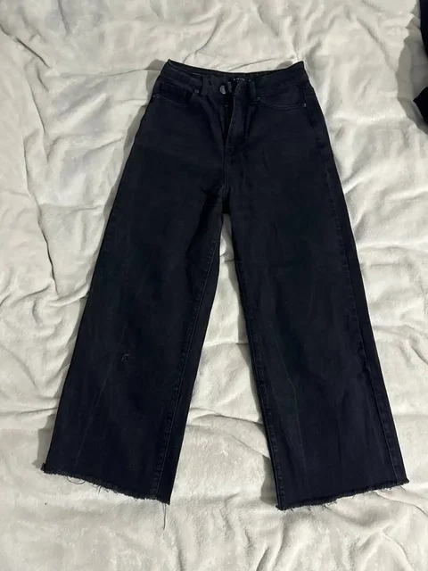 Джинсы Zarina размер 42 в отличном состоянии - частное объявление в Красноярск