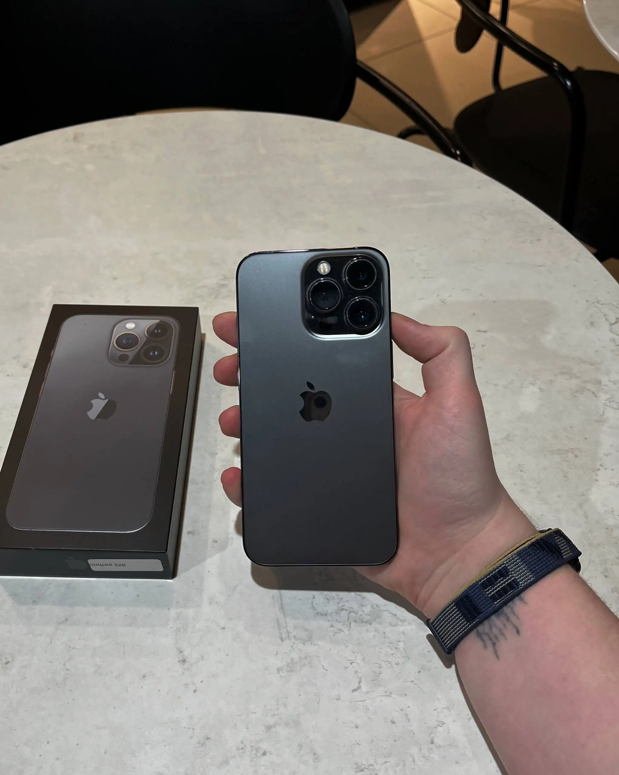 IPhone 13 PRO 256GB Графитовый - Смартфоны (Электроника) в Красноярск