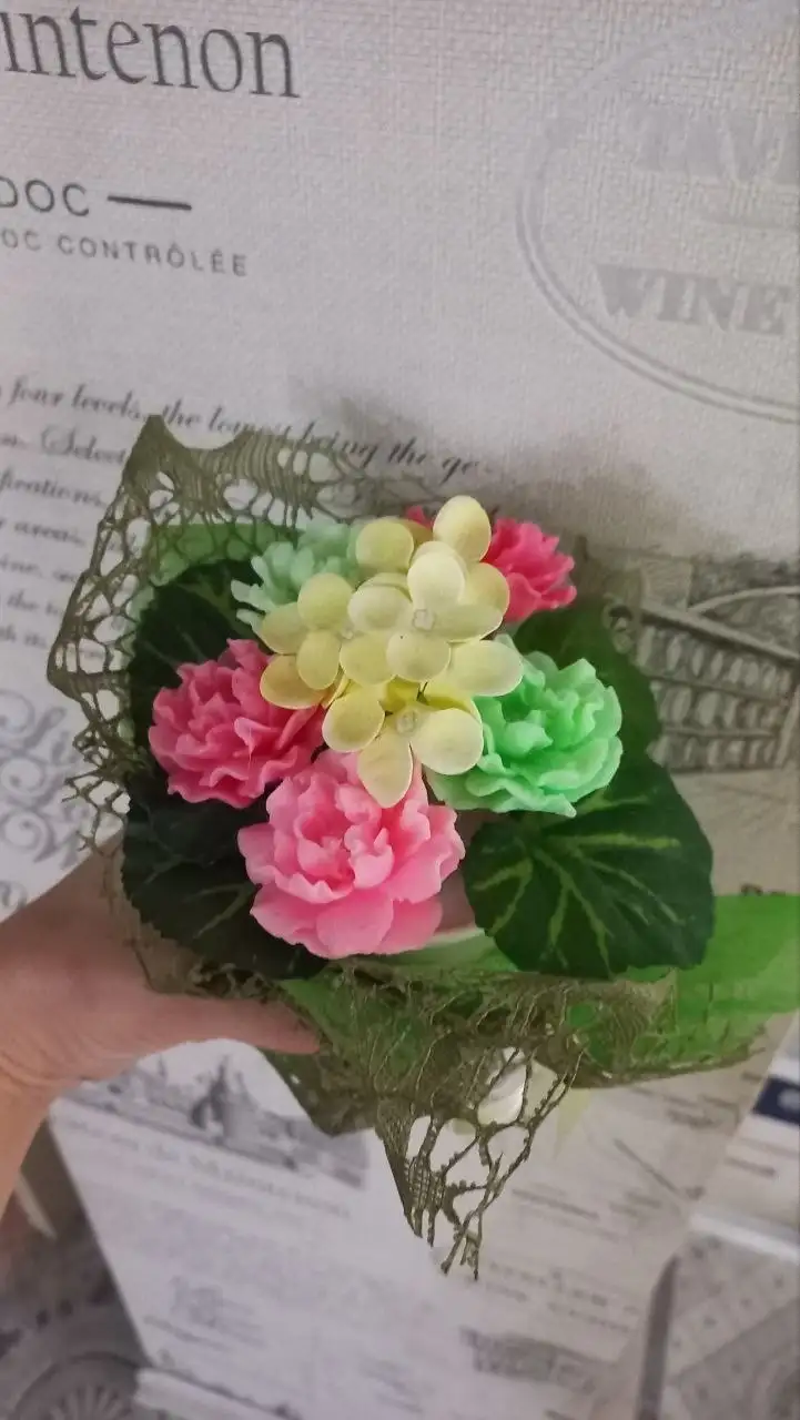 Продажа букетов из мыла после закрытия магазина - Барахолка в Красноярск