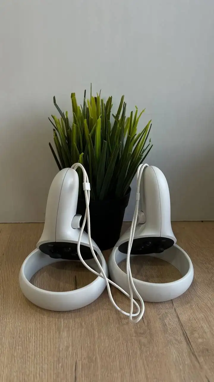 Очки виртуальной реальности с аксессуарами - VR-очки (Электроника) в Красноярск